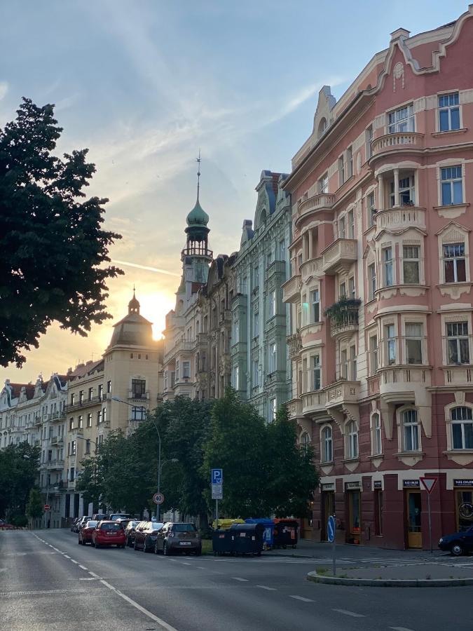 Homelike Prague Apartment ภายนอก รูปภาพ